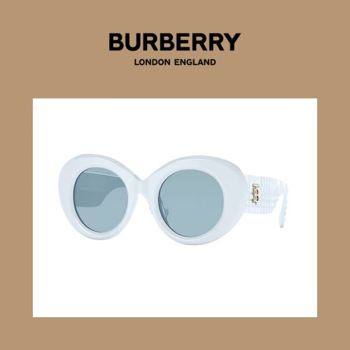 AW22_EyewearSocialLayouts_14