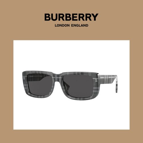 AW22_EyewearSocialLayouts_18